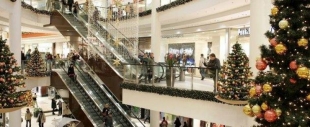 Deloitte: Polska rodzina zamierza wydać w tym roku na święta 1160 zł