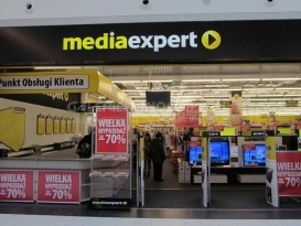 Media Expert nie zwalnia tempa